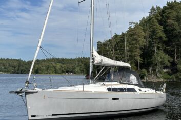 Beneteau Oceanis 37